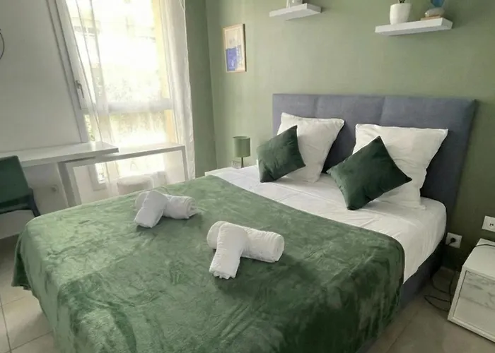 Q&r Renting - Design Modernes Et Luxueuses- Confort Parking Ac Apartment